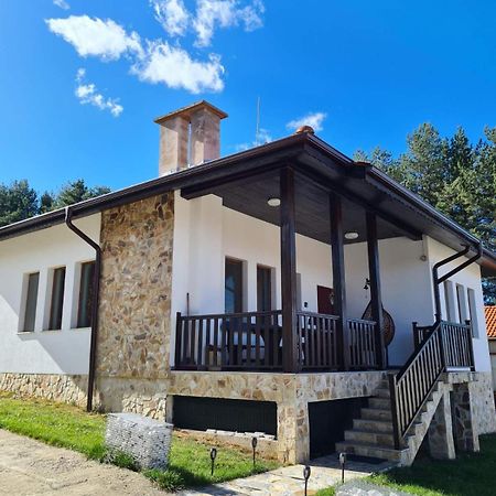 Вила Мариам Villa Mariam Batak Exterior photo